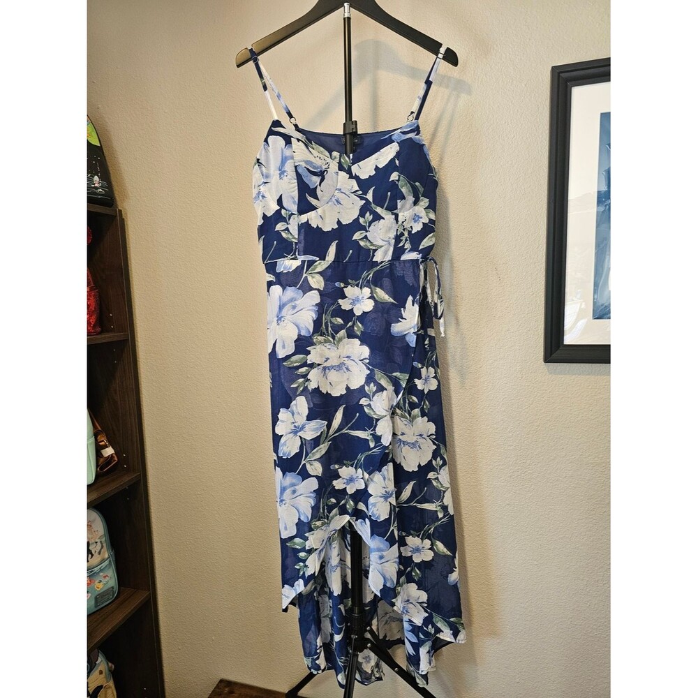 NWT Blue Floral Spaghetti Strap Midi Dress